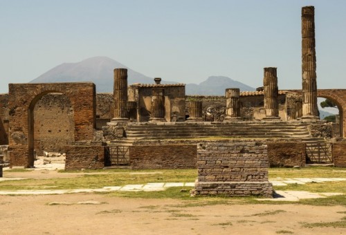 pompeii scenery