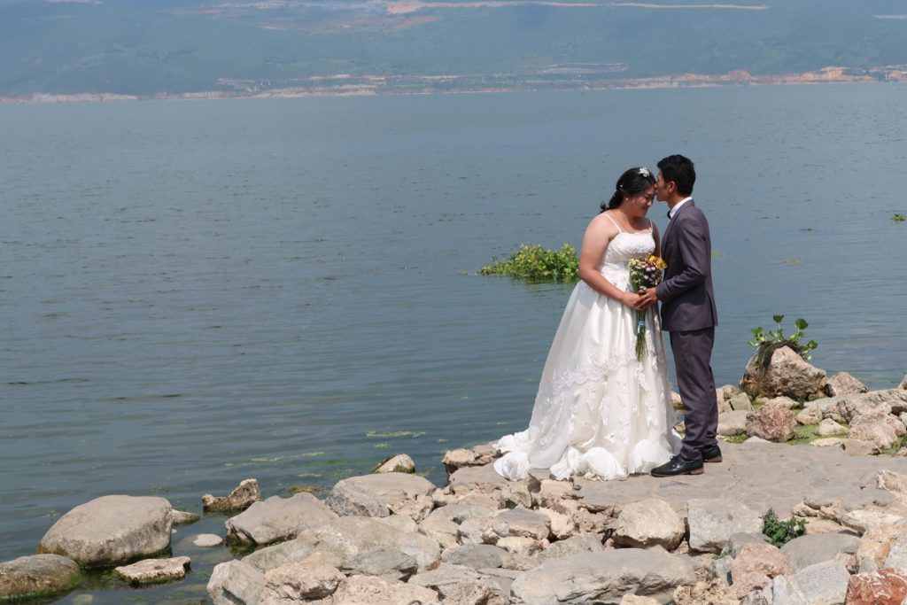 Dali Erhai Lake Wedding Shoot